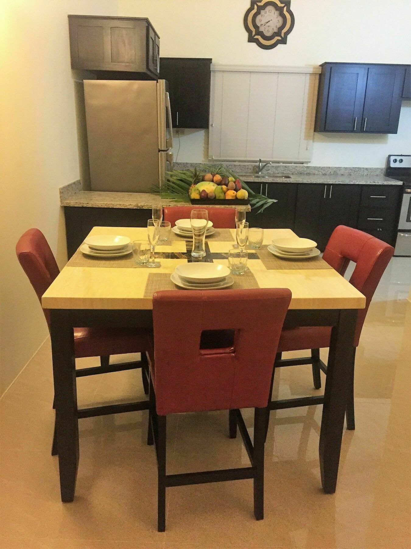 N2N Suites - Ochio Rios Vacation Home Очо-Риос Экстерьер фото